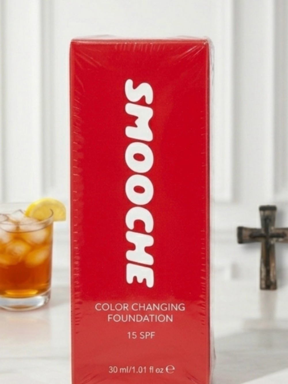 Authentic!!! Smooche Color Changing Foundation - Red